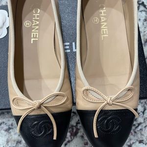 Chanel ballerina flats